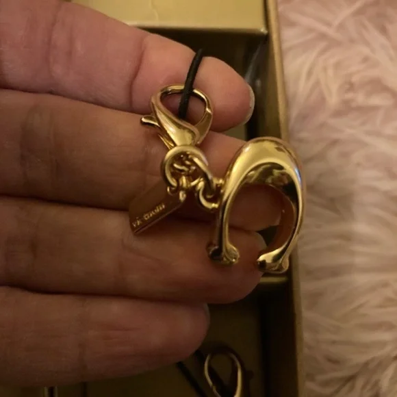 Coach Black Cherry Gift Set with Wristlet and two charms NWT - Picture 6 of 7